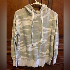Gray Oversized Camo Aerie Hoodie